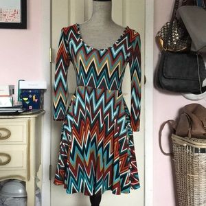 Long sleeve Chevron Cream II dress.